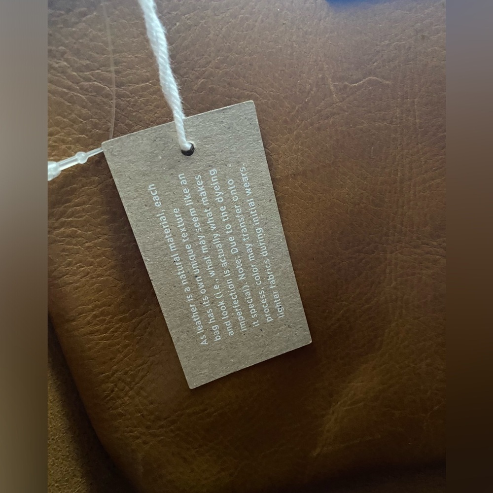 NWT/Madewell The medium Tote Bag Mustard - Picture 9 of 13